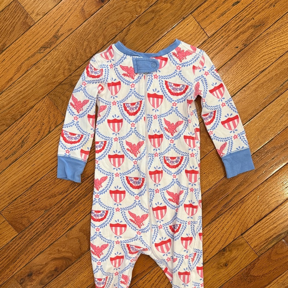 The Beaufort Bonnet Company Red and Blue Kids Footie